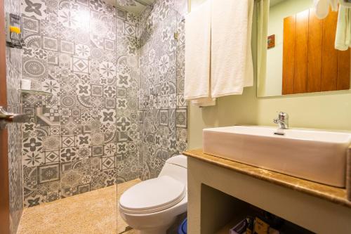 Joint Boutique Hotelにあるバスルーム