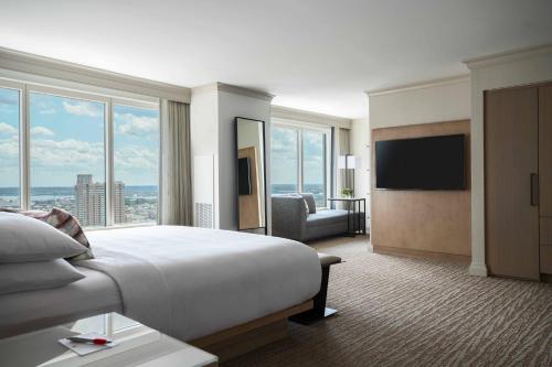 Baltimore Marriott Waterfront Image