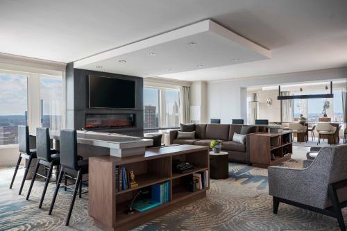 Baltimore Marriott Waterfront Image