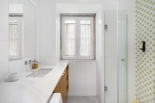 WHome Dreamy Living Your Chic Graça Retreat