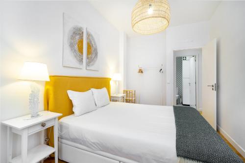 WHome Dreamy Living Your Chic Graça Retreat