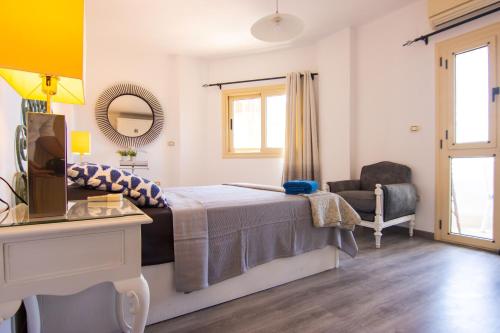 Lovely 3BR Apartment in Heart of Mohandseen