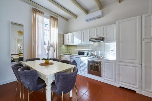 Vatican Elegance IREX Apartment