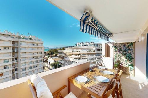 Terrasse avec aperçu mer, Piscine, Plage à 200m