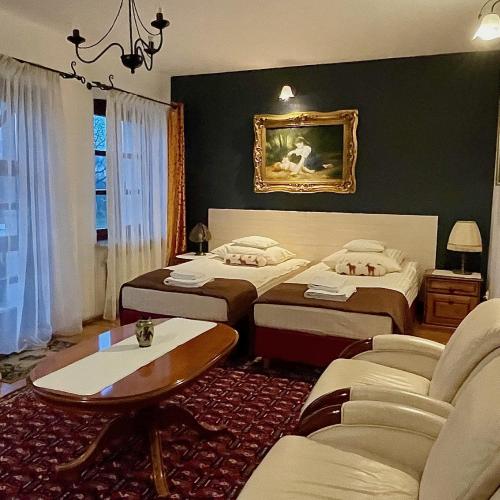 Posezení v ubytování HOTEL - Pałac Słonowice