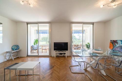 Wdf 3 bedrooms apartment on the Croisette !