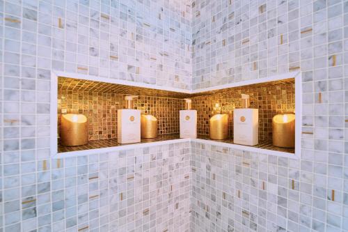 Ванная комната в LES PERLES AMIENOISES GOLD PEARL Hyper Centre