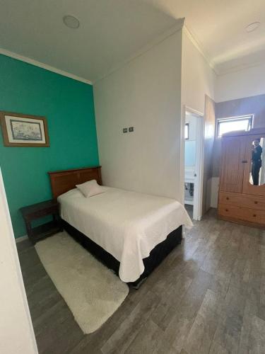 Cama o camas de una habitación en HOSTAL LA MODERNA