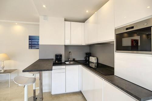 Brand new 1 bedroom in the hert of Cannes