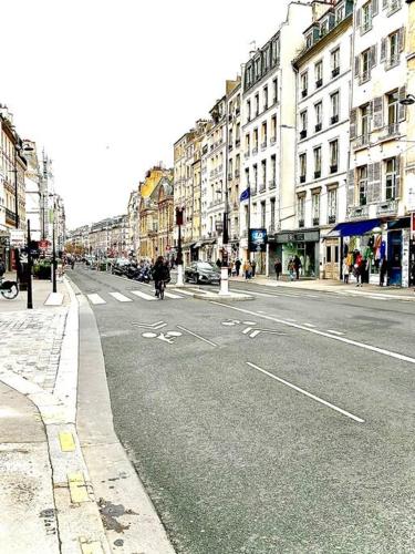 Photo de la galerie de l'établissement Duplex sur 2 étages - Le Marais - Paris centre, à Paris
