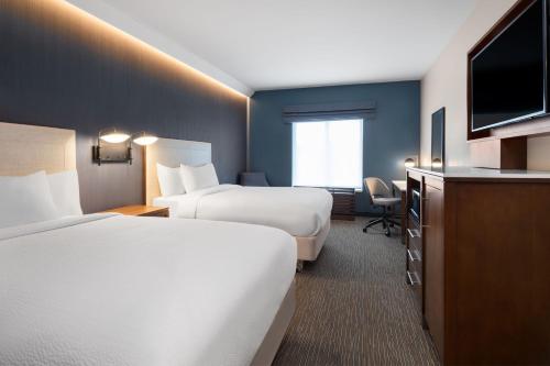 Courtyard by Marriott Seattle SeaTac Airport Image