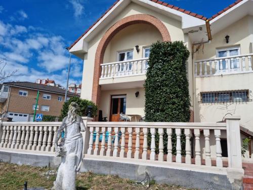 Kép SARDINERO CHALET szállásáról Santanderben a galériában