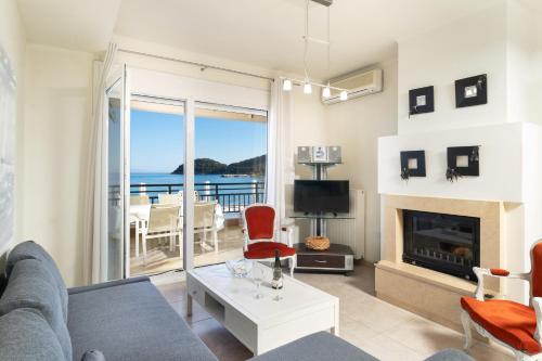 Gallery image of Dimar Apartments in Olympiada