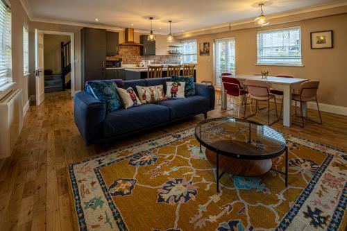 Boyne View Houseにあるキッチンまたは簡易キッチン