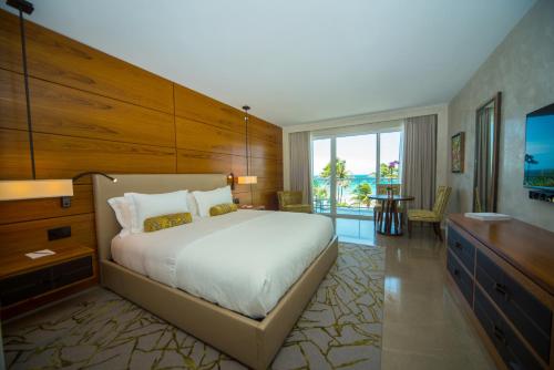 Royal Blues Hotel – Photos 2