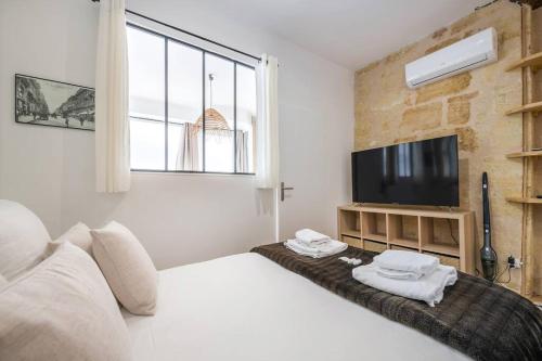 Le Bordeaux: Joli appartement climatisé proche gare