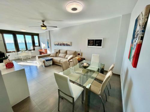 GATU Arena " Preferente mayores de 21 años y familias "