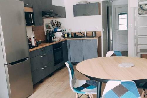 Photo de la galerie de l'établissement Maison climatisé accès à pied des plages /port., à Saint-Cyprien