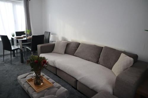 Un lugar para sentarse en Charming 3Bed Home in High Barnet