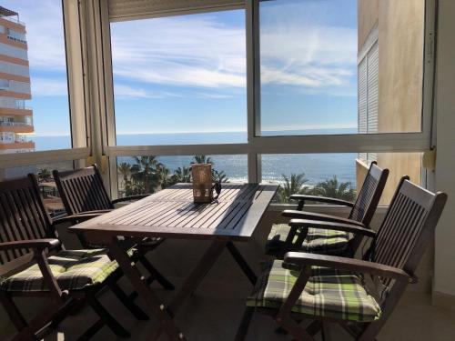 Estudio MAR EN CALMA, Primera Línea de Playa con Vistas al Mar