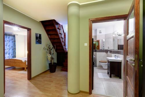 Panorama Apartment - Happy Hours tesisinde bir banyo