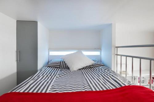 Ideal for exploring Paris on foot