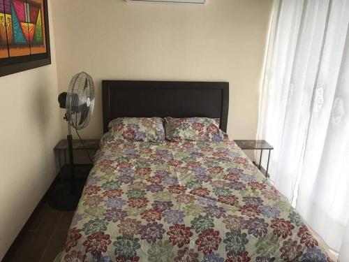 Cama o camas de una habitación en Casa del Árbol