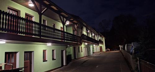 Budova, kde se hotel nachází