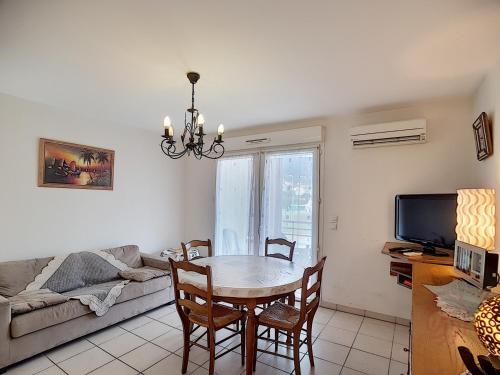 Appartement F2 Climatisé avec Terrasse et Parking - Proche Centre et Thermes, Lamalou-les-Bains - FR-1-451-134