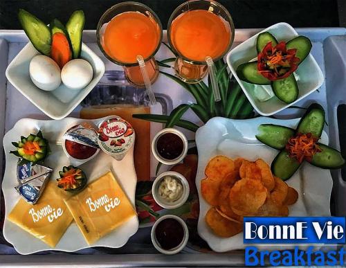 Mad på lejlighedshotellet eller i nærheden