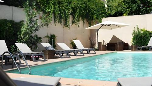 Ma place au sud Aix Terrasse Parking