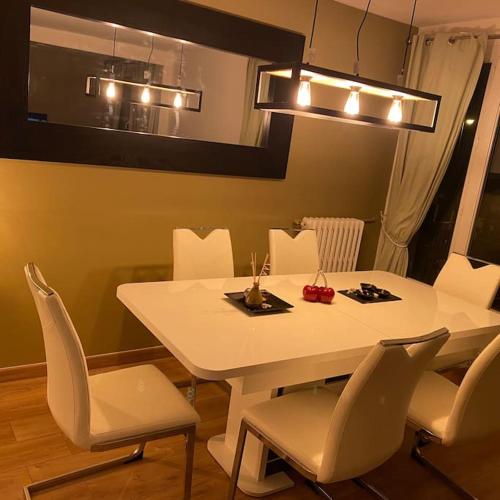 Photo de la galerie de l'établissement Appartement cosy Noisy le sec, à Noisy-le-Sec