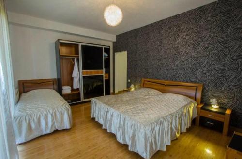 Fotografie z fotogalerie ubytování RED HOUSE v destinaci Bakuriani