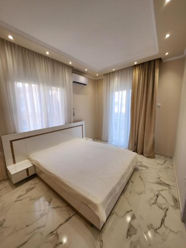 Kavala Black and White apartment