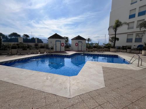 EL FARO VACACIONES en ESTEPONA