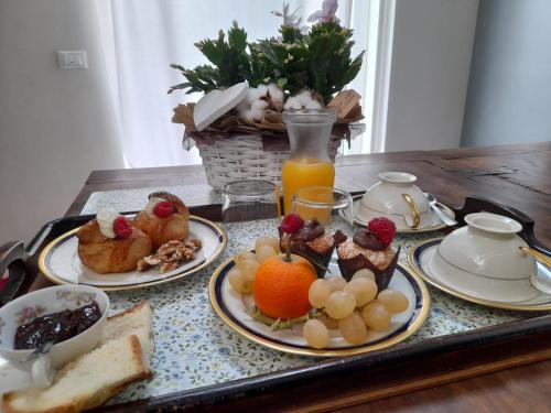 Jedlo v ubytovaní bed & breakfast alebo blízkom okolí