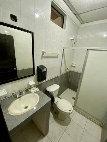 Hotel Real del Quijote a sólo 50 metros de la playaにあるバスルーム