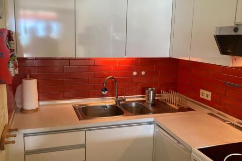 Dapur atau dapur kecil di Appartement direkt am Ossiachersee