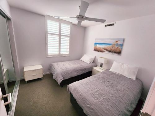 Katil atau katil-katil dalam bilik di Aqua View 504, 29 Canberra Tce, Kings Beach