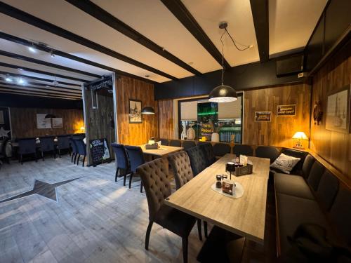 Η κουζίνα ή μικρή κουζίνα στο K357 - Hotel & Restaurant "Zur Post" in Otterndorf bei Cuxhaven