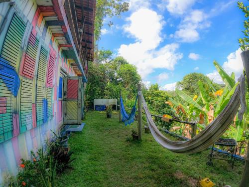 Un jardín fuera de A Figueira Sagrada - Hostel