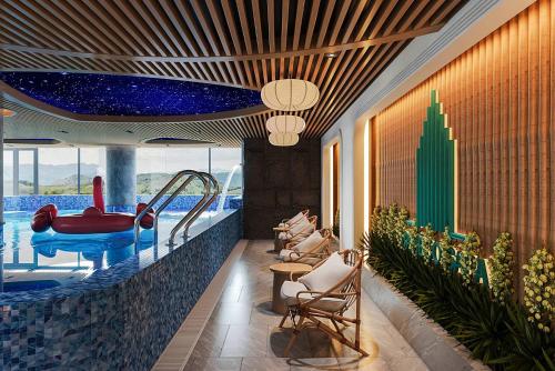 Bazén v ubytování Bamboo Sapa Hotel nebo v jeho okolí
