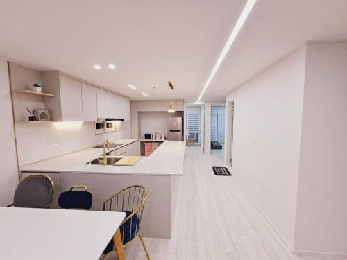 #역세권 #파티룸 #세련됨 #깔끔 #파자마파티 #넷플제공 #세종병원 #소새울역도보5분_2