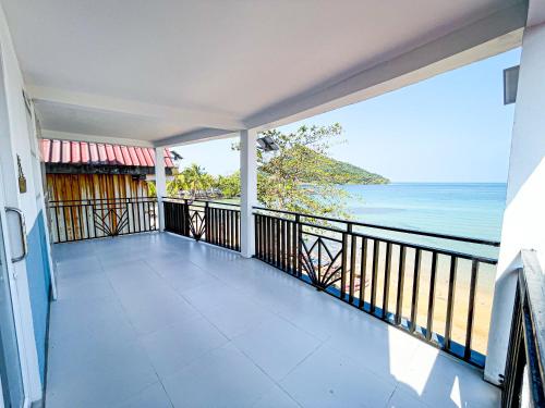 a balcony with a view of the ocean at CORAL in Koh Rong Sanloem