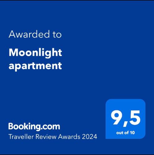 Certificat, premi, rètol o un altre document de Moonlight apartment