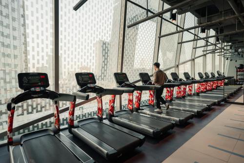 Fitness centrum a/nebo fitness zařízení v ubytování JEN Beijing by Shangri-La