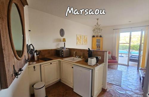 Photo de la galerie de l'établissement la VILLA BOUCHERON LES ISSAMBRES, aux Issambres