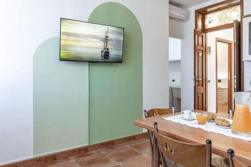 TV o dispositivi per l'intrattenimento presso Exclusive Roth Apartments