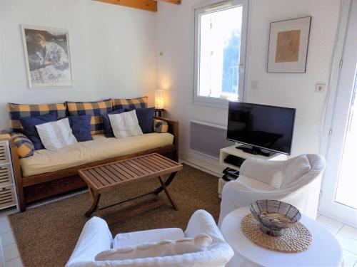 Photo de la galerie de l'établissement Saint Palais sur Mer - PLATIN - APPARTEMENT RESIDENCE MAYLIS - bien équipé, à La Palud