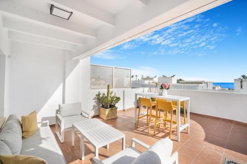 Marbella Real - 1 Bedroom Apartment by Finest Rentals
